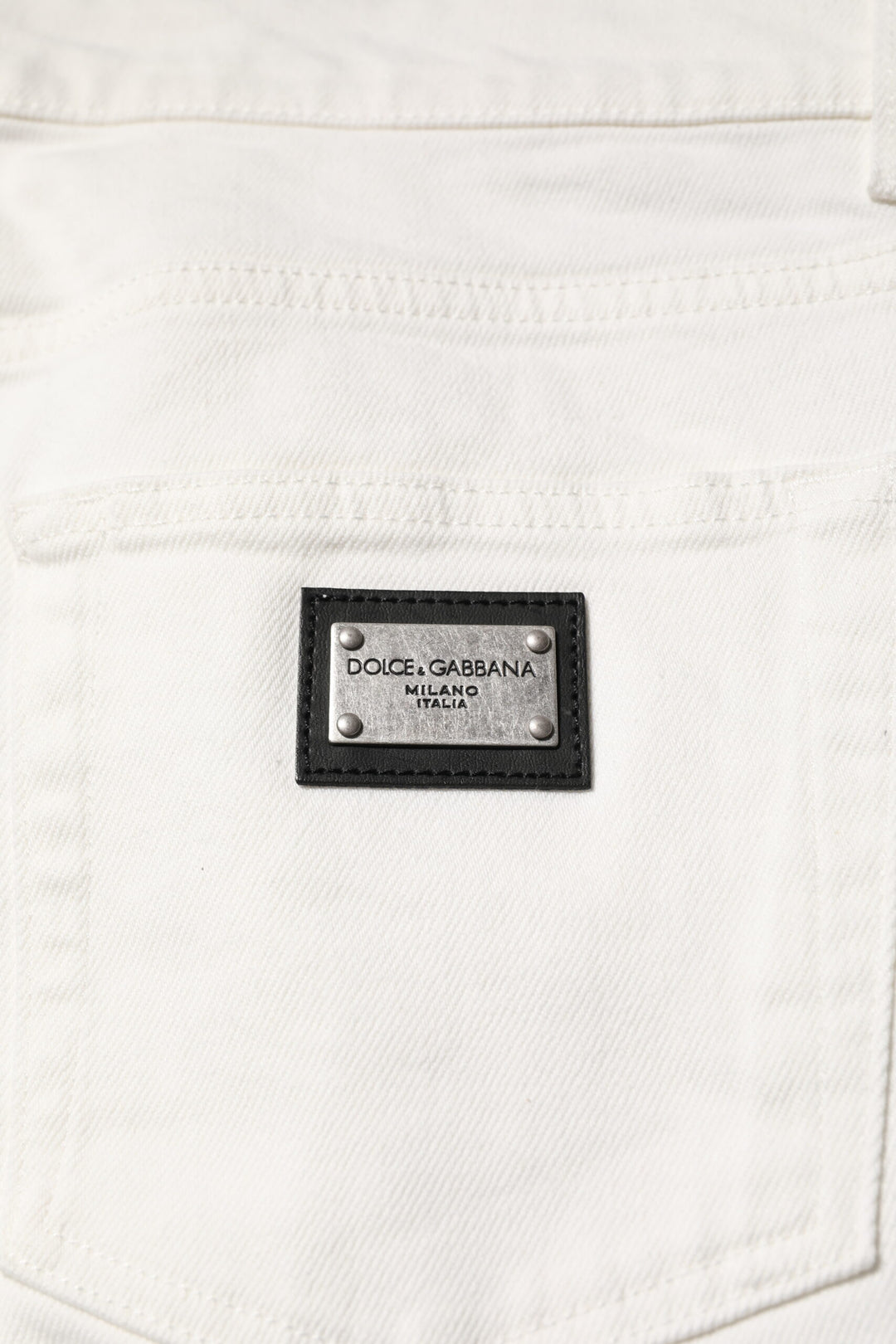 Dolce & Gabbana White Cotton Logo Plaque Slim Fit Denim Jeans